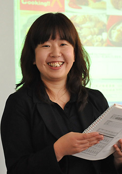 山下 洋子